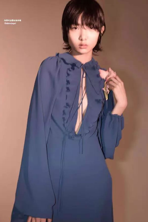李子娴登上《红秀GRAZIA》杂志，演绎华丽与中性！