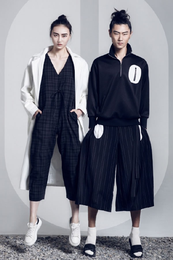 钟雨婕：为设计师品牌拍摄时尚大片 