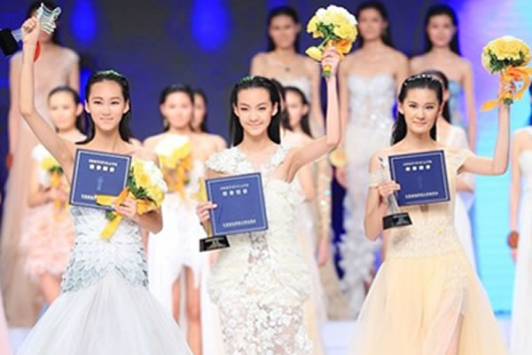 BJMC学员：耿璇：2014第九届中国超级模特大赛冠军 